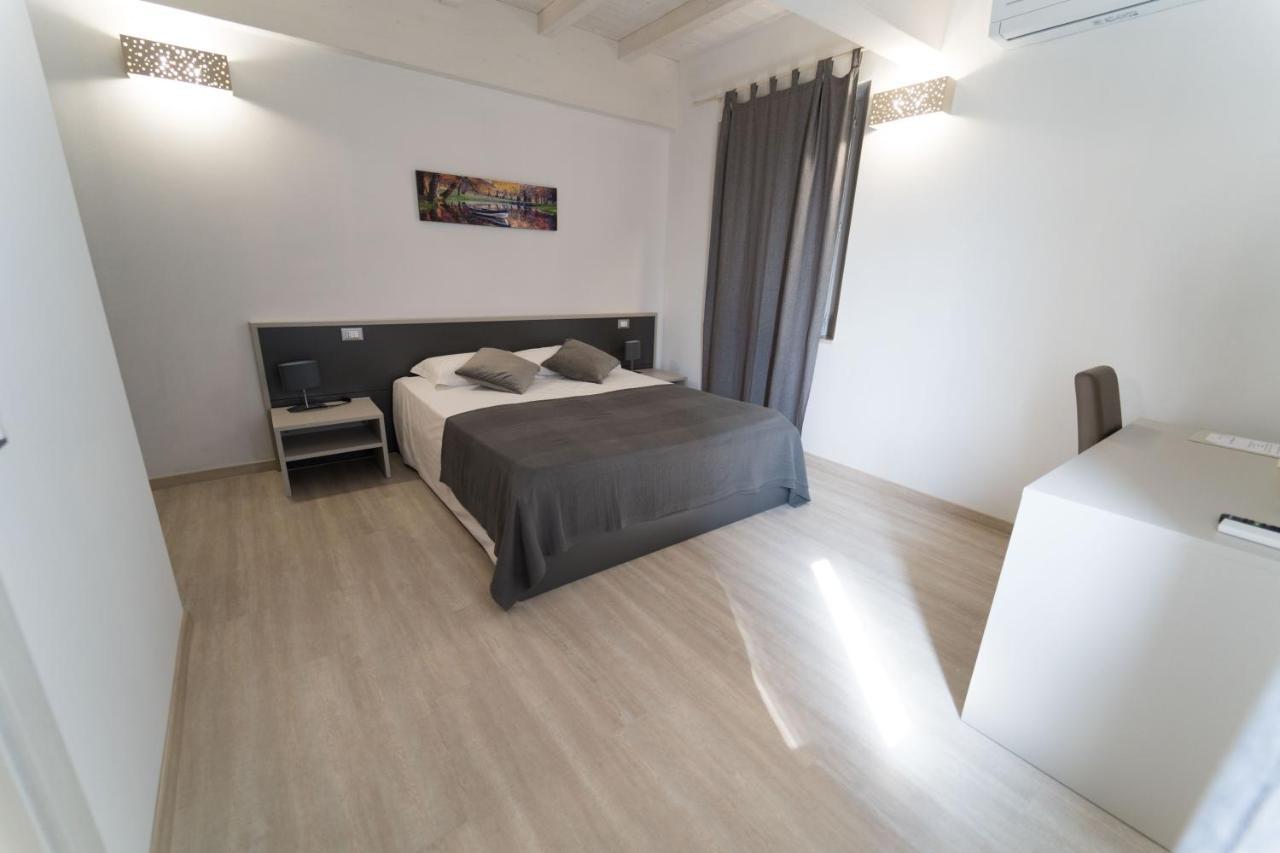 Claudio Rooms Fabbrico Екстериор снимка