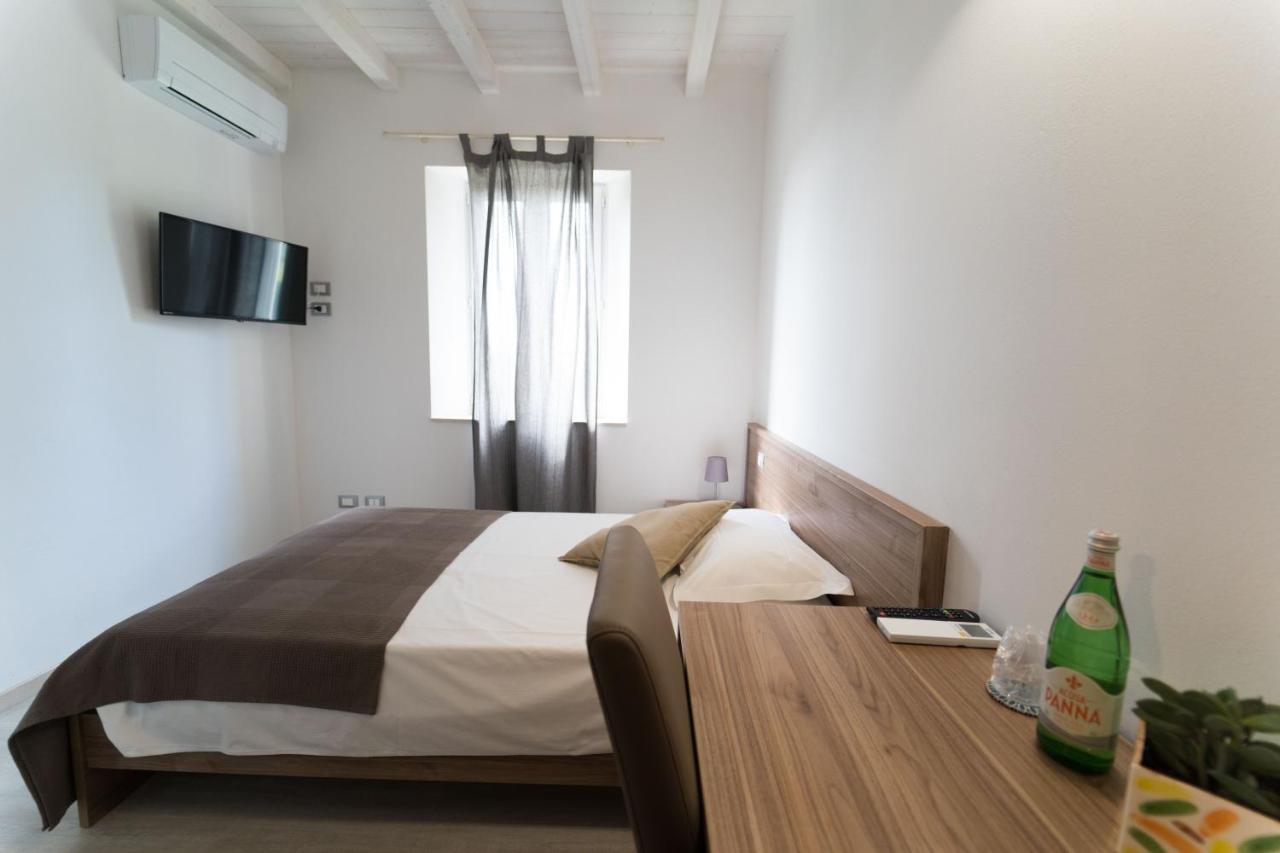 Claudio Rooms Fabbrico Екстериор снимка