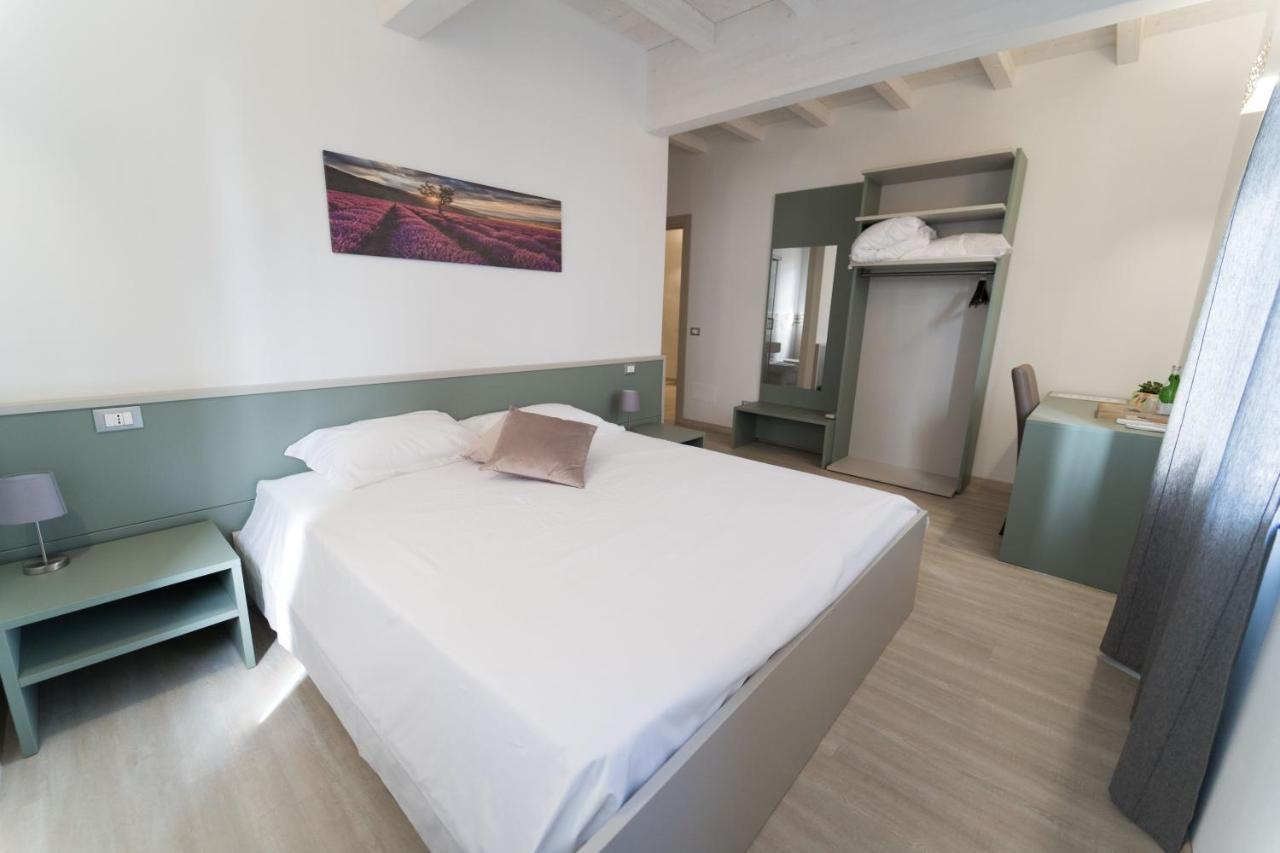 Claudio Rooms Fabbrico Екстериор снимка