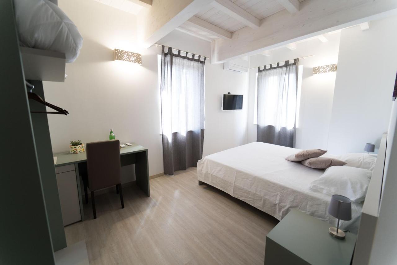 Claudio Rooms Fabbrico Екстериор снимка