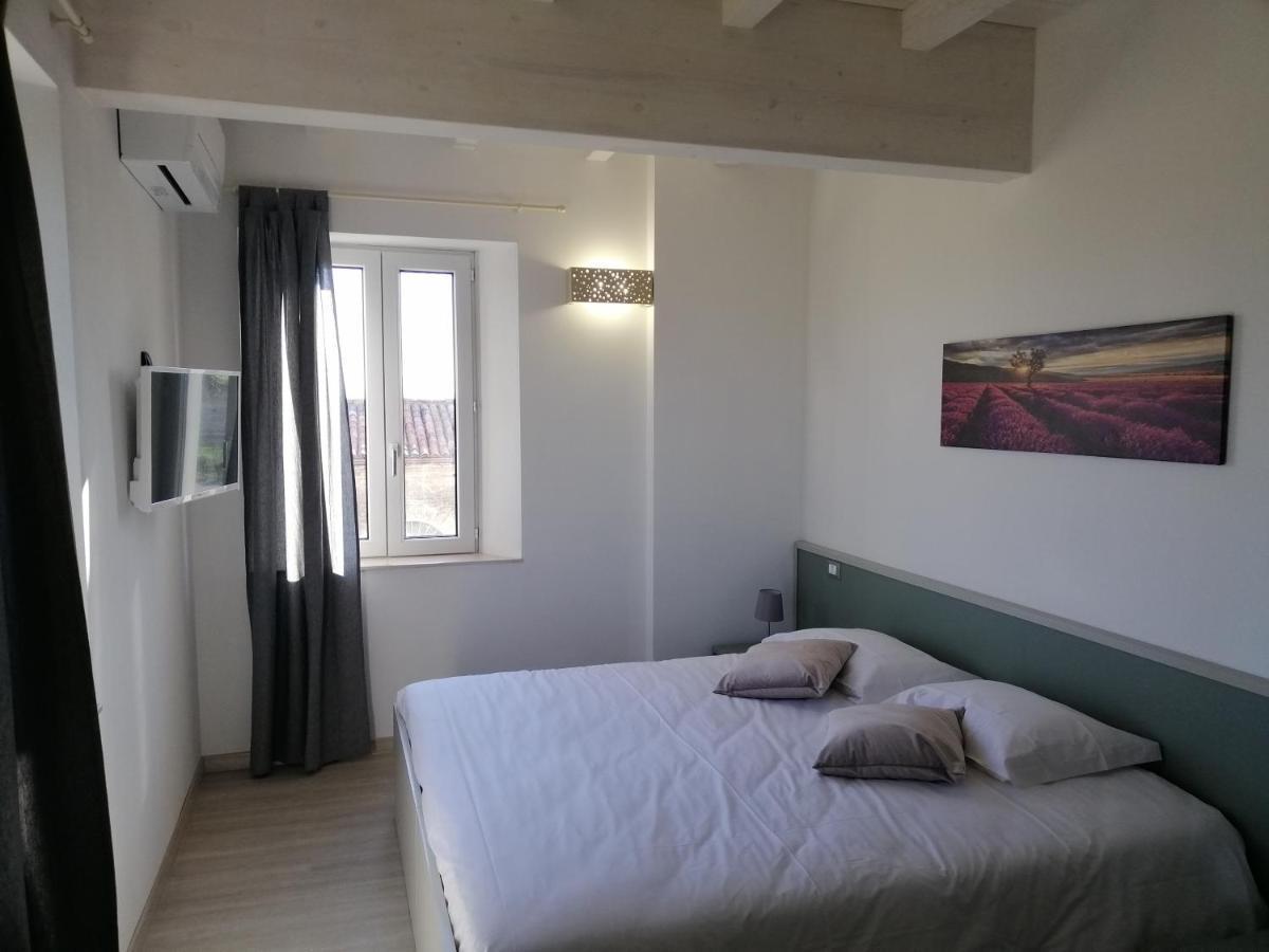 Claudio Rooms Fabbrico Екстериор снимка